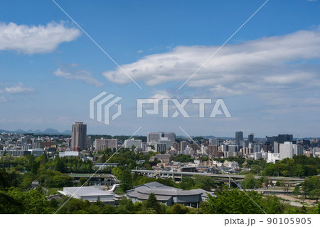写真、街風景 仙台市青葉風景山から仙台市を展望 地下鉄国際センター駅周辺風景 写真、街風景 仙台市青葉風景山から仙台市を展望 地下鉄国際センター駅周辺風景 90105905
