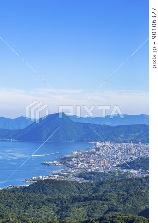 別府市街地と別府湾一望 90106327