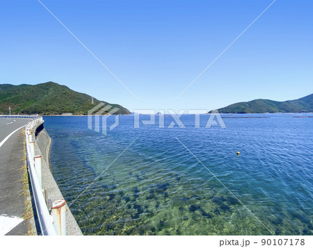 蒲江の海と沖黒島 90107178