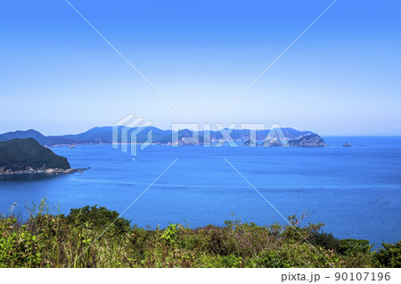 蒲江 空の展望所から米水津湾と横島 蒲江 空の展望所から米水津湾と横島 90107196