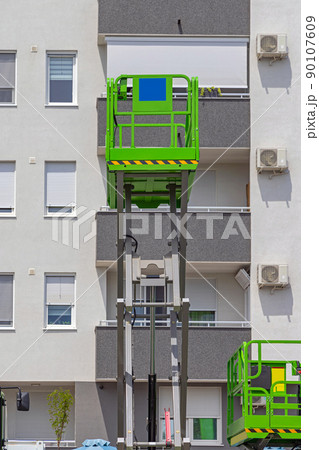 Scissor Lift Platform Scissor Lift Platform 90107609