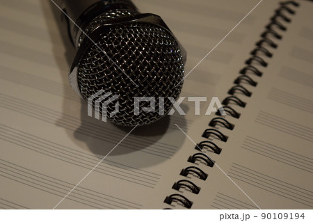 カラオケイメージ カラオケイメージ 90109194