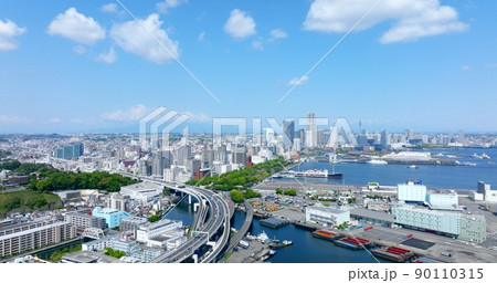 横浜 空撮 90110315