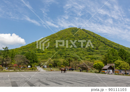 初夏の榛名富士 榛名山 初夏の榛名富士 榛名山 90111103