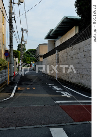 東京渋谷　松涛周辺の閑静な高級住宅街の風景 90113623