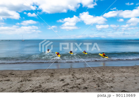 神奈川県葉山町一色海岸からの景色 90113669