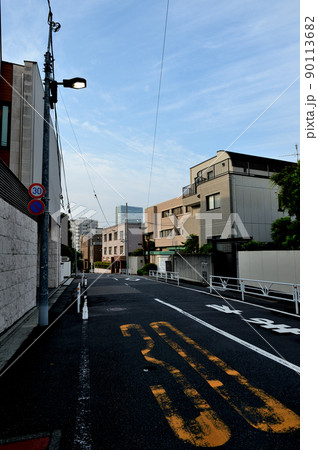 東京渋谷 松涛周辺の閑静な高級住宅街の風景 東京渋谷 松涛周辺の閑静な高級住宅街の風景 90113682