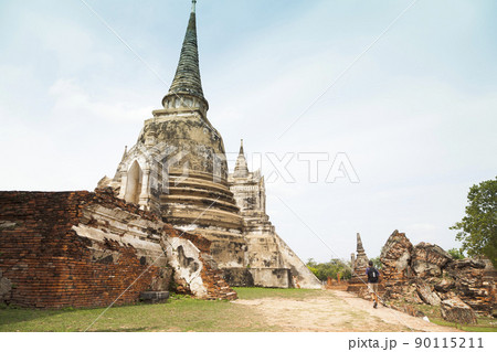 Ancient pagoda on Phrasisanpeth temple in Ayutthaya historical park ,Thailand 90115211