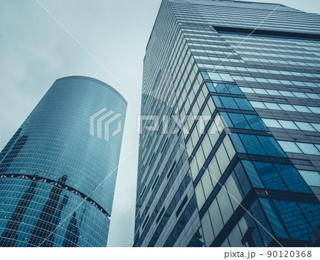 Moscow, Russia - September 13, 2016: Modern glass skyscrapers in the Business center 90120368