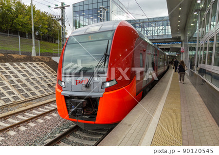 MOSCOW, RUSSIA - SEPTEMBER 13, 2016: Central Circle Line MCC Lastochka train at the station Krimskaya MOSCOW, RUSSIA - SEPTEMBER 13, 2016: Central Circle Line MCC Lastochka train at the station Krimskaya 90120545