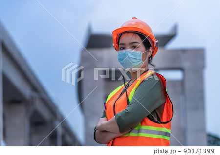 Worker under checking the waste water treatment pond industry large to control water support industry Worker under checking the waste water treatment pond industry large to control water support industry 90121399