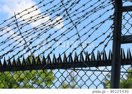 新幹線立ち入り禁止フェンス 90125430