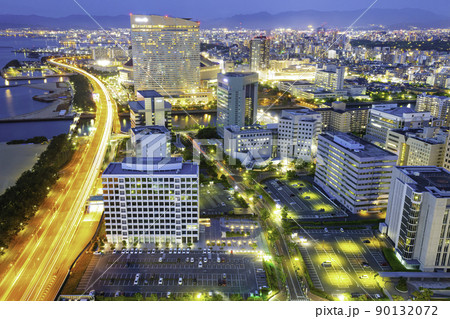 福岡タワーから見る福岡市の素晴らしい夜景 90132072