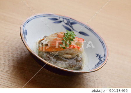 料亭の一品料理、蟹の小鉢 90133466