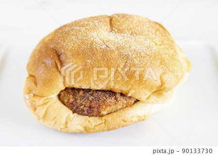 美味しいコロッケパン 90133730