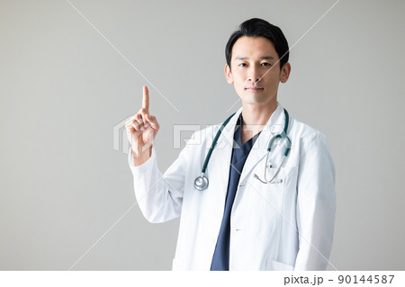 男性医師 男性医師 90144587