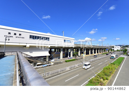 2021年。児島駅から岡山駅までの瀬戸大橋線の風景 90144862
