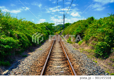 線路と夏と 線路と夏と 90145508