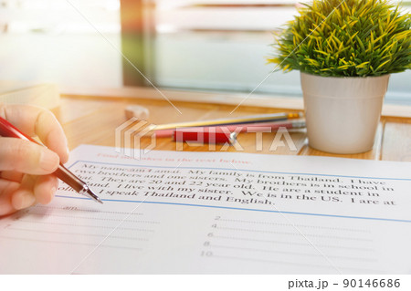 English exercise to find mistake grammar on wooden table 90146686