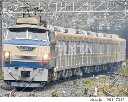 在りし日のEF66 27 甲種輸送 在りし日のEF66 27 甲種輸送 90147315