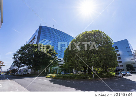 所沢駅東口の風景 ロータリーとくすのきホール 所沢駅東口の風景 ロータリーとくすのきホール 90148334