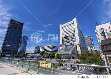 JR「中野」駅前の風景 中野サンプラザと中野区役所 JR「中野」駅前の風景 中野サンプラザと中野区役所 90148368