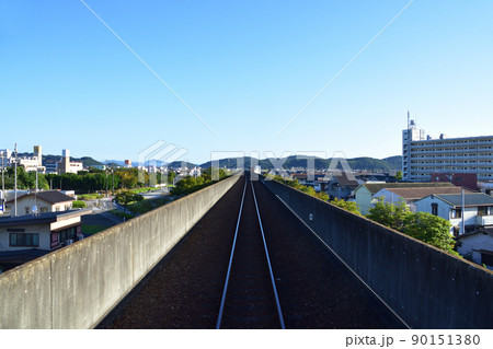 2021年。朝の水島臨海鉄道水島本線の風景 90151380