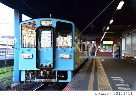 2021年。朝の水島臨海鉄道水島本線の風景 90151411
