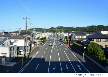 2021年。朝の水島臨海鉄道水島本線の風景 90151452