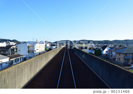 2021年。朝の水島臨海鉄道水島本線の風景 2021年。朝の水島臨海鉄道水島本線の風景 90151466