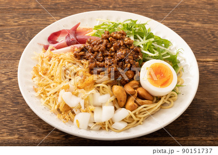冷やし汁なし坦々麺 90151737
