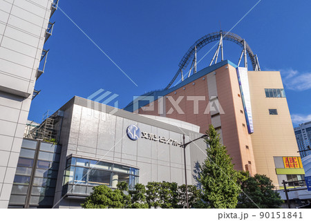 文京シビックホールとラクーアのビルディング 90151841