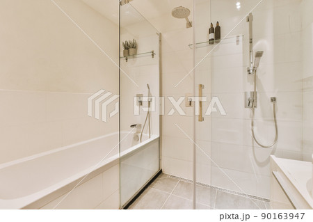 Interior design of beautiful and elegant bathroom Interior design of beautiful and elegant bathroom 90163947