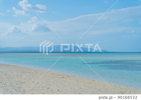 川平湾の海 川平湾の海 90166532