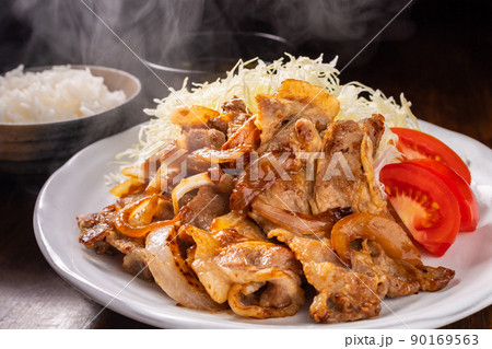 豚肉しょうが焼き 90169563