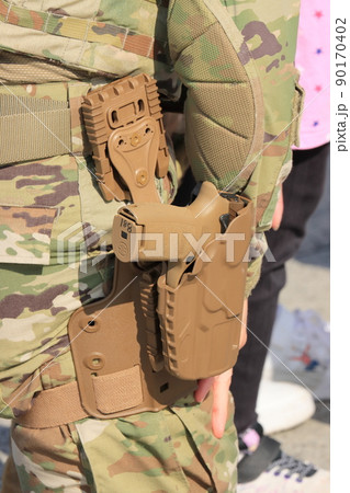 拳銃 米軍 兵士 拳銃 米軍 兵士 90170402