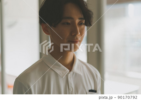大学生 90170792
