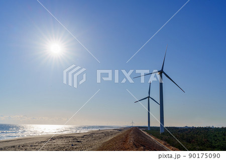 茨城鹿島灘の風力発電 90175090
