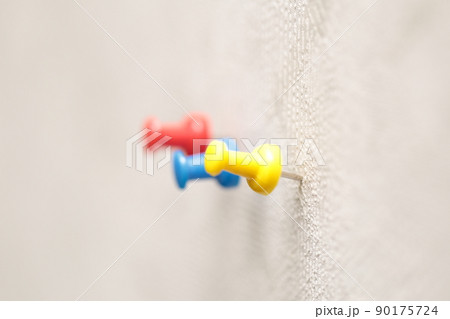 画鋲 90175724