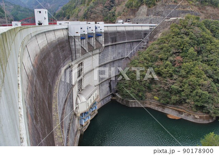 下筌ダムの堤体 90178900