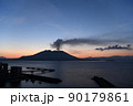 桜島の噴火 90179861