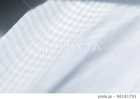 カーテンの影 90181793