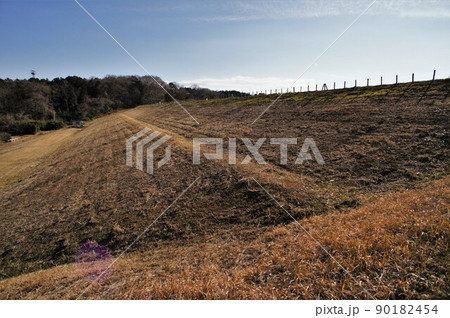宮沢溜池の堤体 90182454