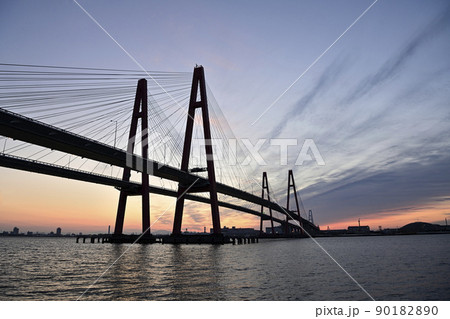 名港西大橋 90182890