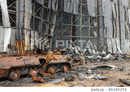 war destroyed on Ukraine airport by russian troops 90184250