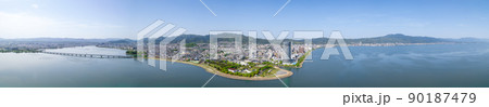 滋賀県大津市の近江大橋付近 ドローンにて撮影 2022年5月撮影 滋賀県大津市の近江大橋付近 ドローンにて撮影 2022年5月撮影 90187479