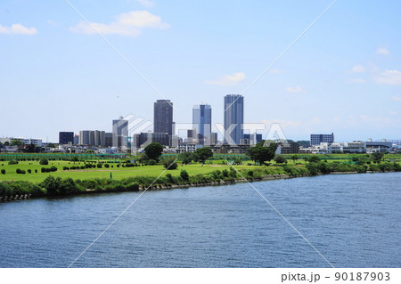 5月　川崎311新川崎スクエア･パークシティ新川崎と多摩川 90187903