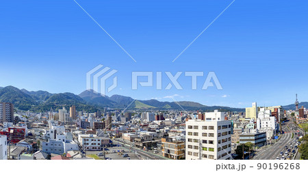 国道10号線と別府市街地 90196268