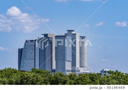 令和4年5月 名古屋駅ビル群 90196469