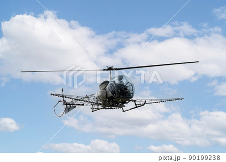 spreading plane in sky 90199238